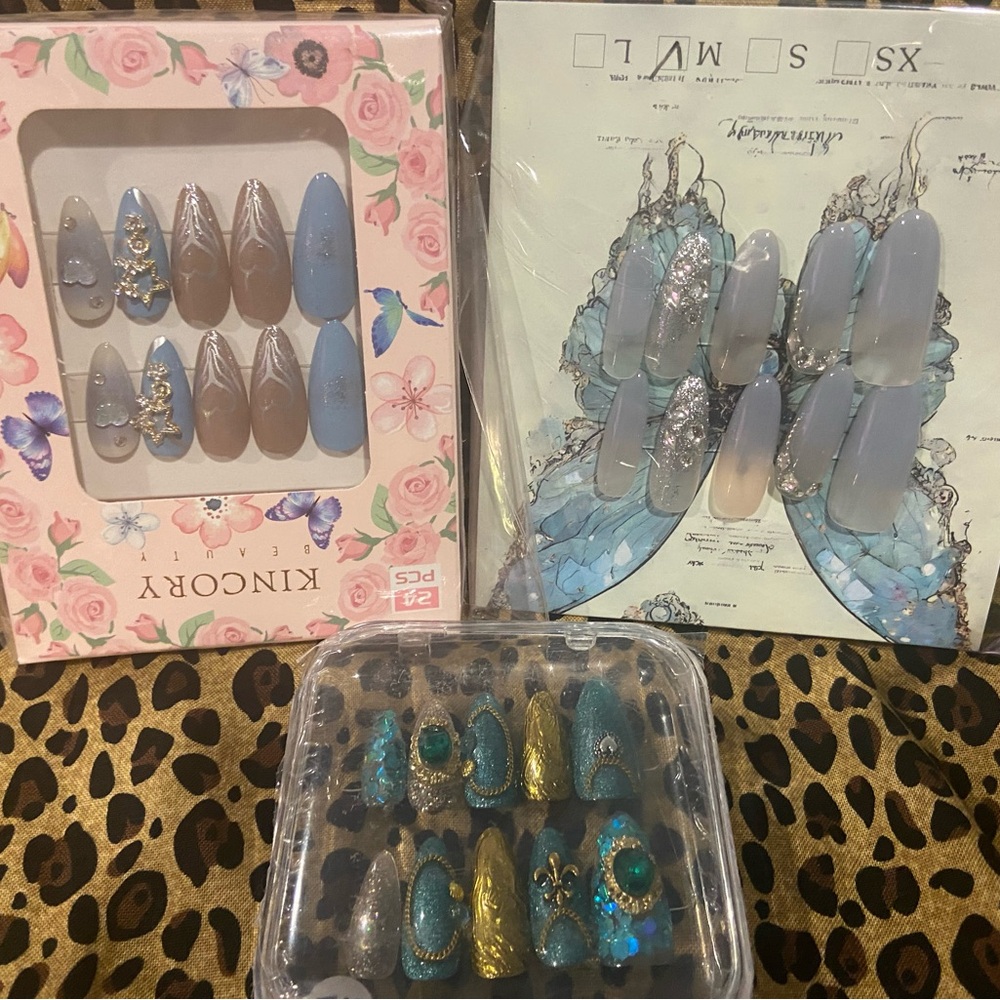 Assorted Press-On Nail Sets in Blue, Taupe & Teal
